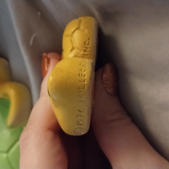 Miller Studio Inc 1976 turtle with 2 children turtles - Picture 6 of 8